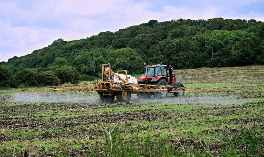 tractor bestrijdingsmiddelen